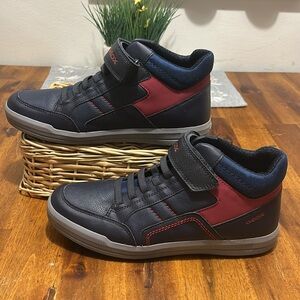New No Tag Geox Arzach Boys Navy/Red Breathable Comfortable High Top Sneakers